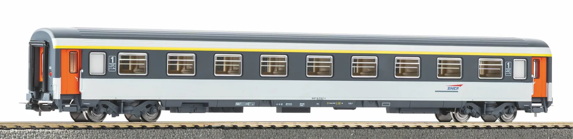 [PIK 97140] Piko : Voiture Corail A9u 1°Cl SNCF DC (Epoque IV)