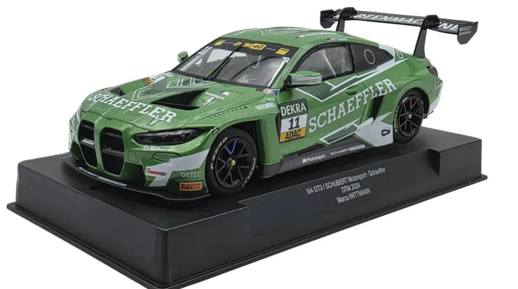 Sideways : BMW M4 GT3 Schubert Motorsport #11 DTM 2024 - Marco Wittmann