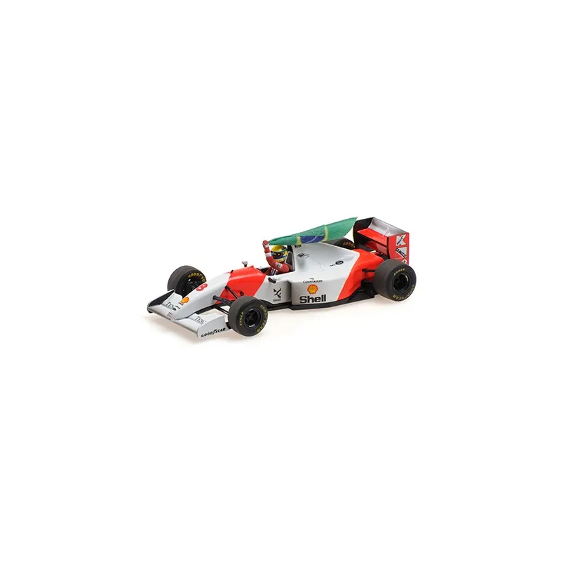 Minichamps : McLaren Ford MP4/8 Dirty version with flag Ayrton Senna F1 Winner Australie 1993