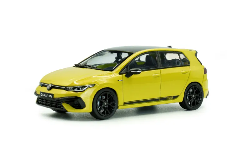 Solido : Volkswagen Golf R 333 Limited Edition │ Lime Yellow - 2023 [1/43]