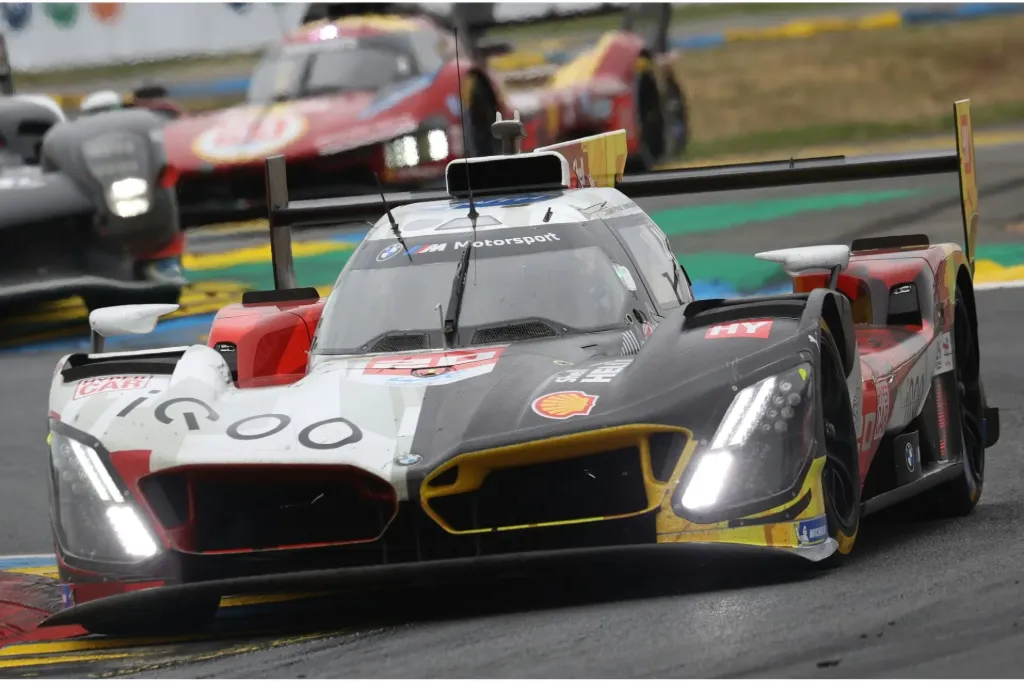 [SPK S9263] Spark : BMW M Hybrid V8 │ No.20 BMW M TEAM WRT Le Mans 24H 2025 R. Rast - R. Frijns - S. Van Der Linde [1/43]