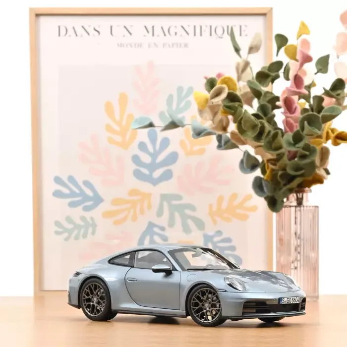 Norev : Porsche 911 Carrera 2025 964 polarsilvermetallic