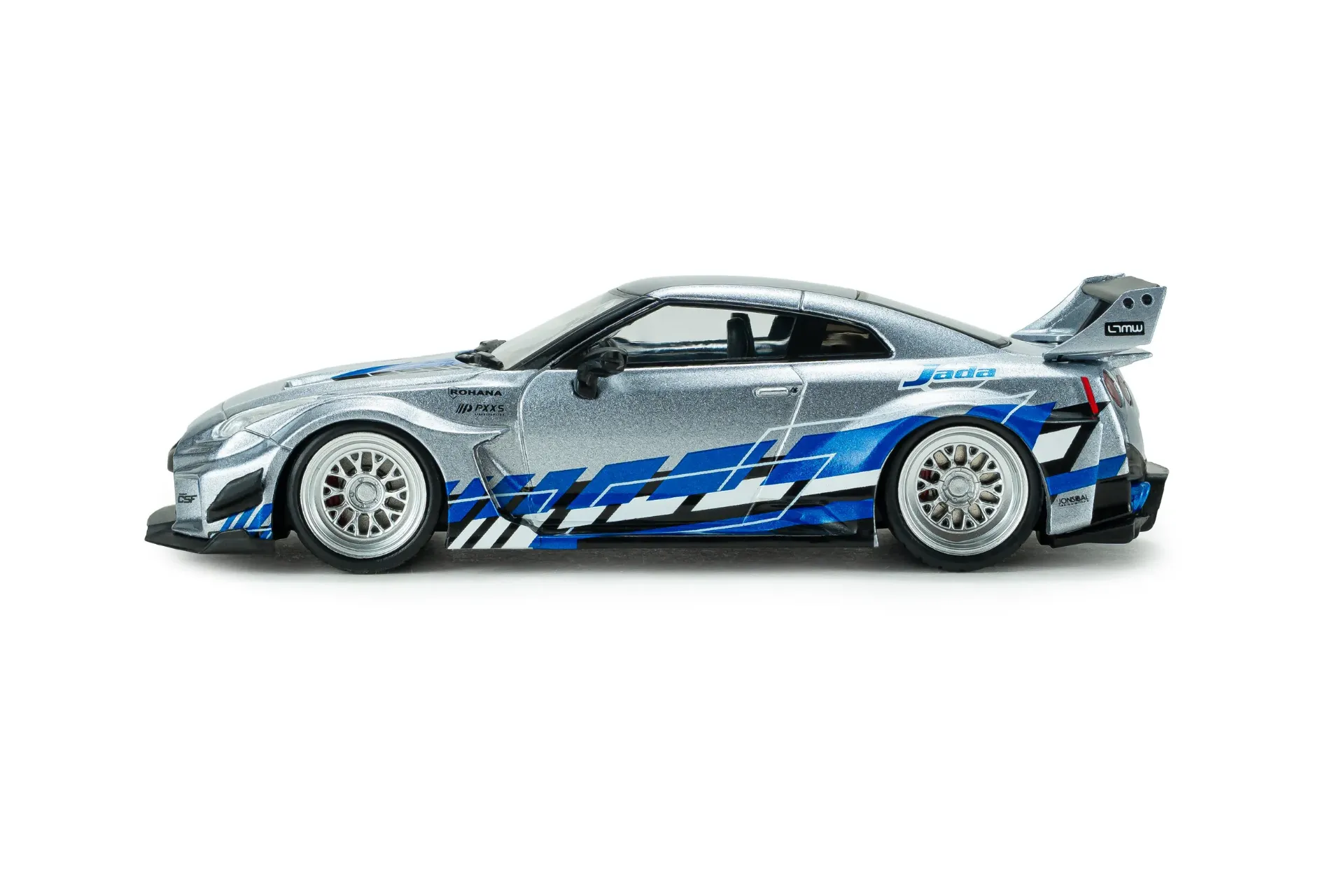 Solido : Nissan GT-R (R35) LIBERTY WALK SILHOUETTE – SILVER AND BLUE STRIPES – 2020 (1/43)