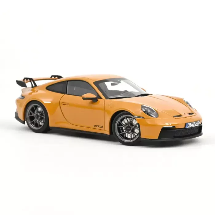 Norev : Porsche 911 GT3 2021 Jaune Bahama (1/18)