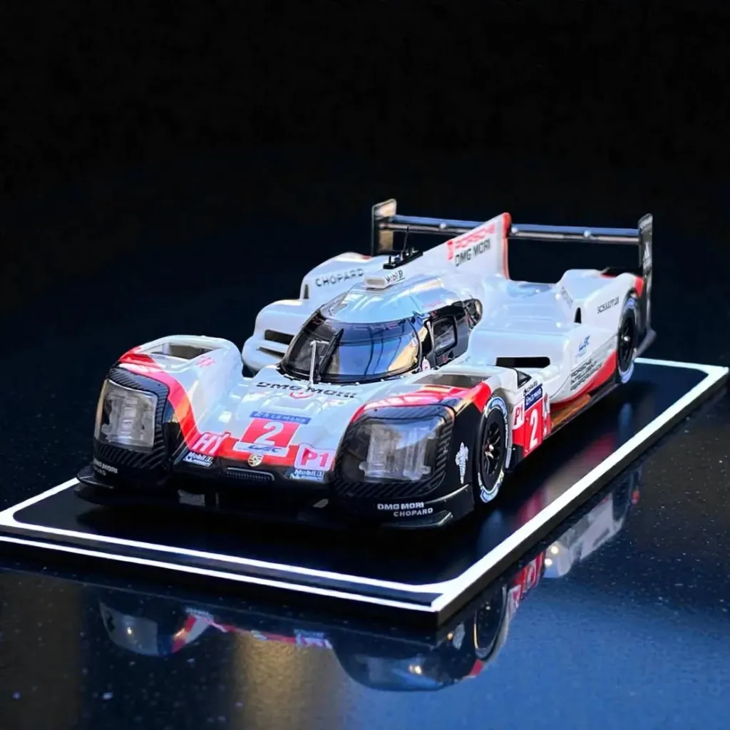 SRC : Porsche 919 Hybrid LMP1 n°2 Winner Le Mans 2017