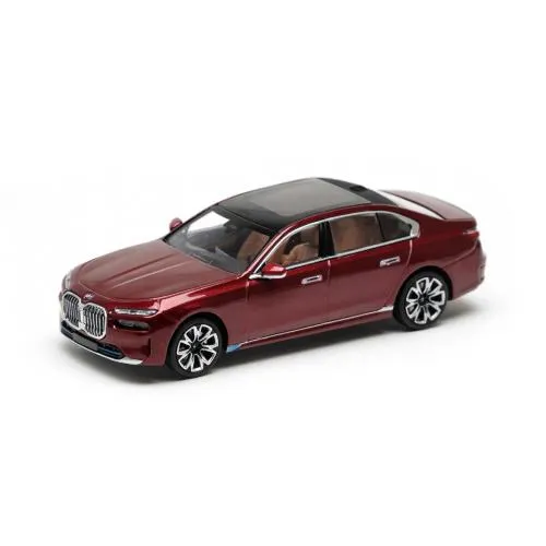 Minichamps : BMW I7 Red Metallic 2023