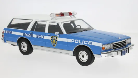 [MODC MCG18477] Modelcar : Chevrolet Caprice Estate Wagon 1985 NYPD - New York Police Department (1/18)