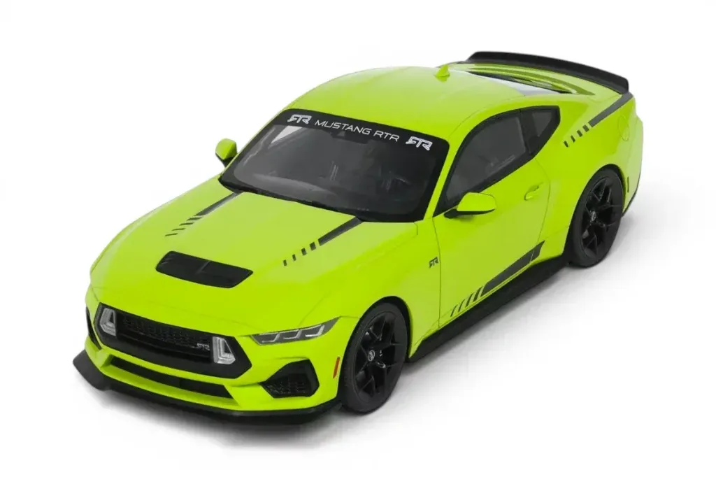 GTspirit : Ford Mustang RTR Spec 3 (1/18)