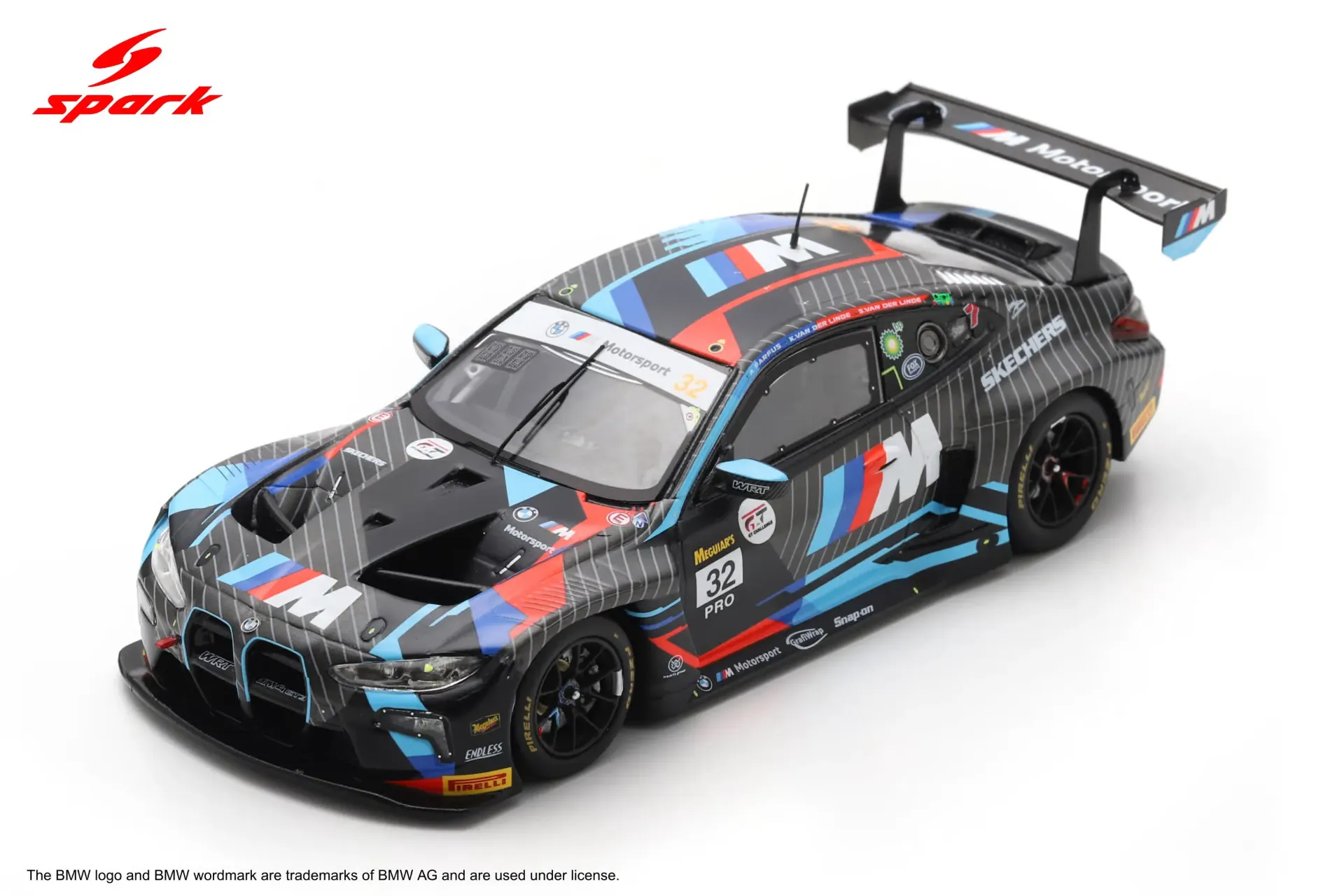 Spark : BMW M4 GT3 No.32 Team WRT Winner Bathurst 12H 2025 A. Farfus - S. van der Linde - K. van der Linde (1/43)
