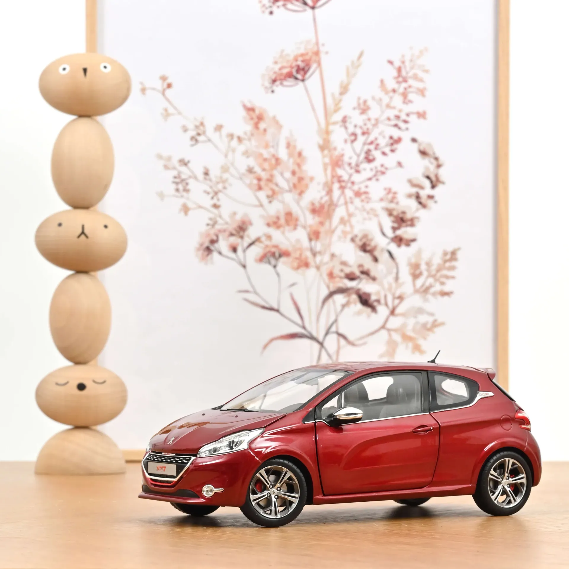 [NOR 184700] Norev : Peugeot 208 GTi (2013) - Rouge Rubis / Ruby Red (1/18) │ Ref. 184700