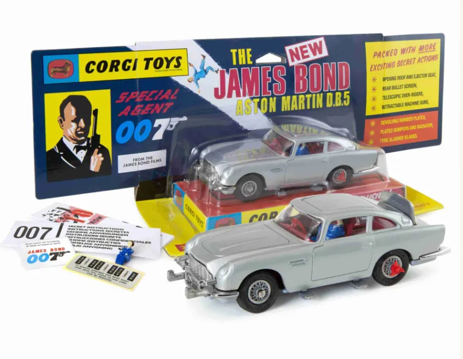[COG CD54321048] Corgi : Aston Martin DB5 James Bond Édition calandre argentée 1/43 - n°270
