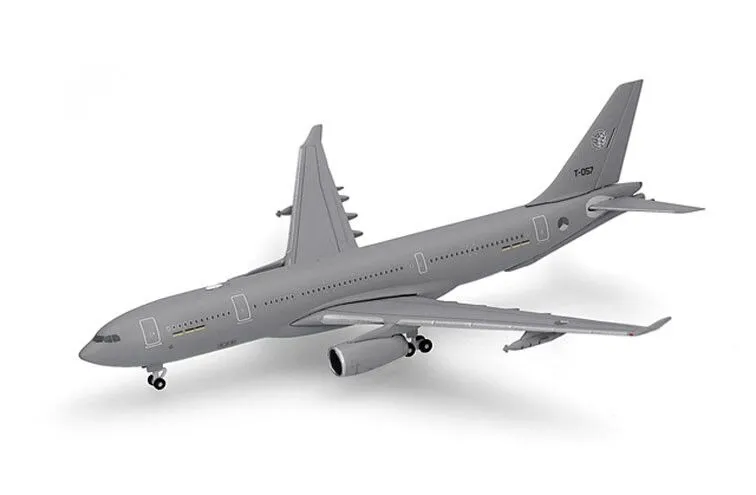 Herpa : Airbus A330 MRTT NATO Mul. Multirole Tanker Unit, Eindhoven (1/500)