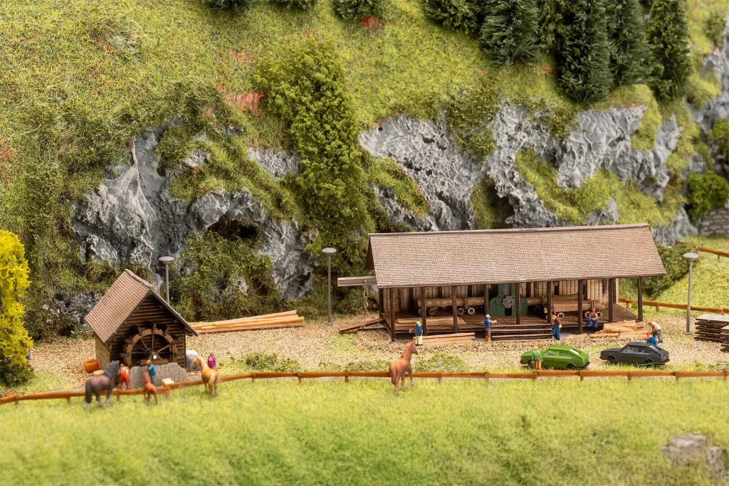Faller : Scierie et moulin à eau (1/220)