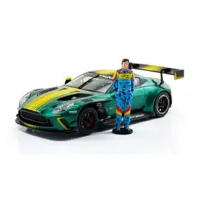 Avant Slot : Aston Martin Vantage GT3 Presentation avec Alonso (1/32)