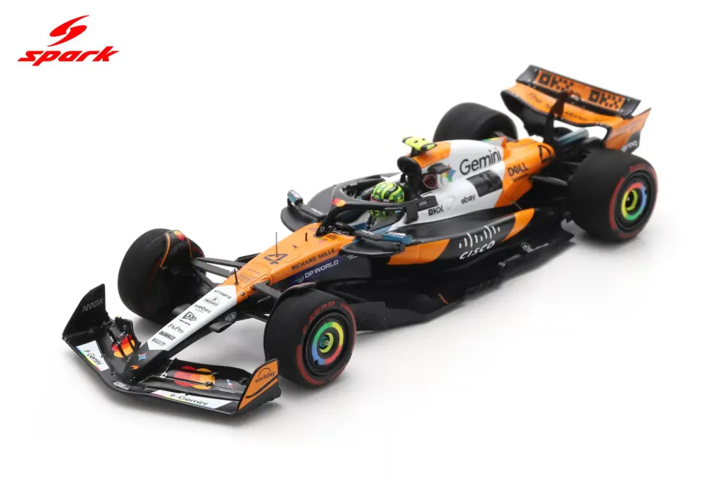 Spark: McLaren MCL39 No.4 McLaren Formula 1 Team 2nd US GP 2025 Lando Norris (1/43)