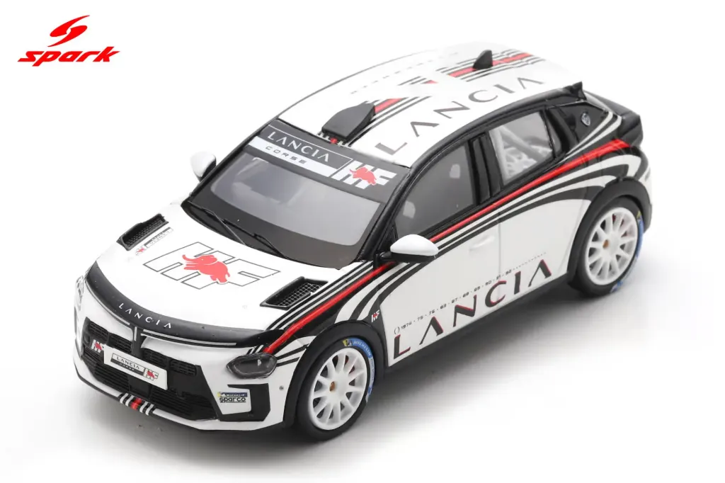 Spark : Lancia Ypsilon 4 HF RAllye Presentation