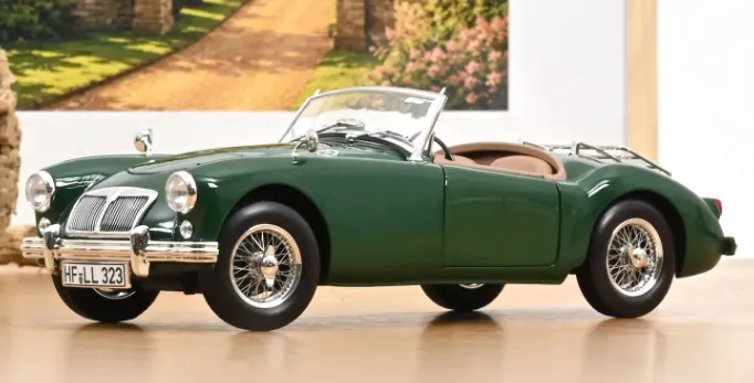 Norev : MGA 1955 British Racing Green (1/18)