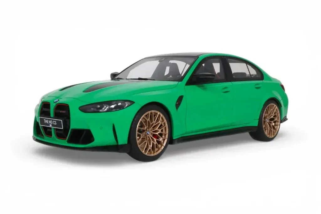 GTspirit : BMW M3 CS Signal Green (1/18)