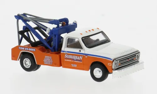 [BRE 19667] Chevrolet C 30 Abschleppwagen, 1968, Suburban, 1:87