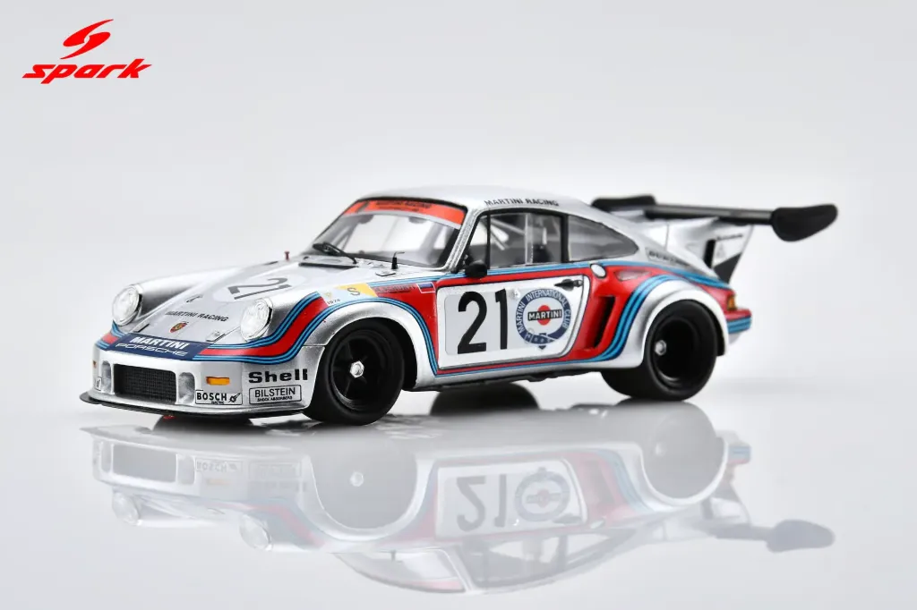 Spark : Porsche Carrera RSR Turbo No.21 Le Mans 24H 1974 H. Koienigg - M. Schurti (1/43)