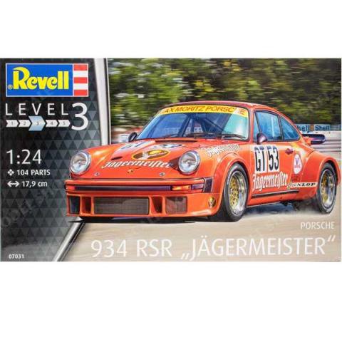 [REV 07031] Revell : Porsche 934 RSR Jägermeister 