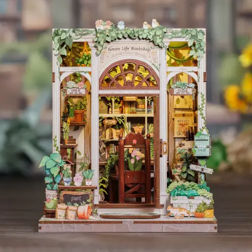 [CBE CWGC203] CuteBee : DIY Book Nook Kit | Green Life Bookshop