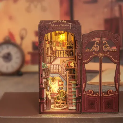 [CBE DC03] CuteBee : DIY Book Nook Kit | Library of Wisdom