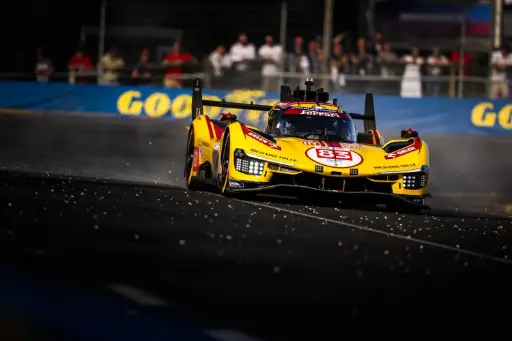 [LOO LS18LM053]  Looksmart : Ferrari 499P No.83 AF CORSE ITA Le Mans 24H 2025 Winner R. Kubica Y. Ye P. Hanson 1/18