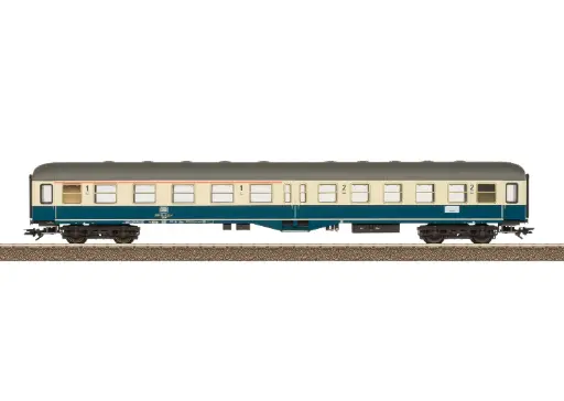 [TRX 23127] Trix : Voiture ABymb 411 avec éclairage 